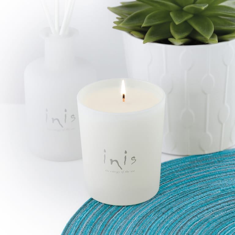 Inis Scented Candle 190g / 6.7 oz.