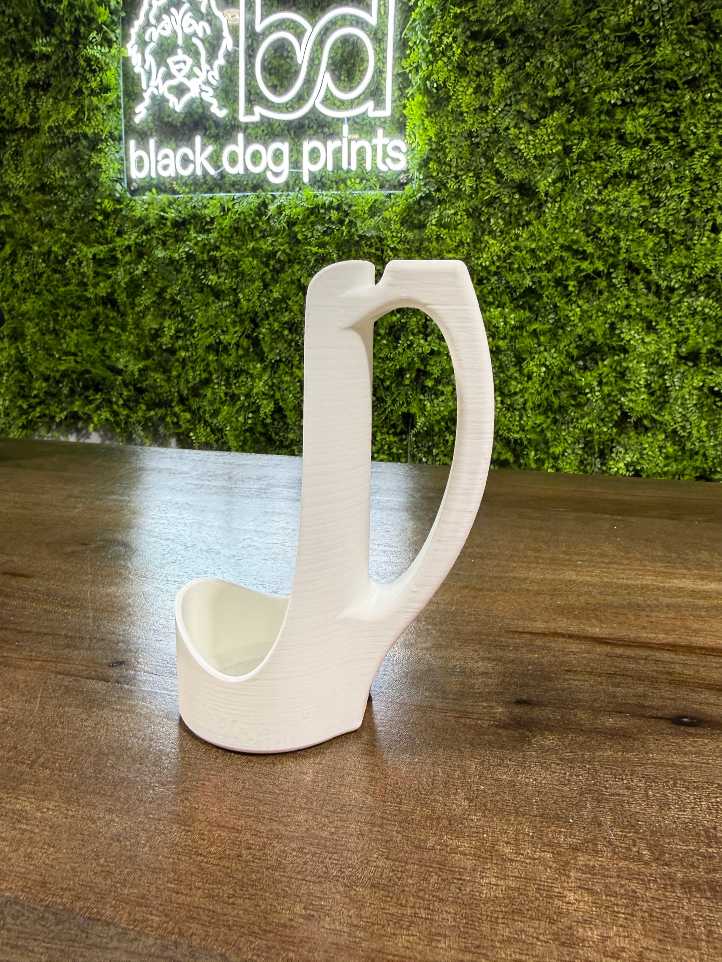 Slim Can Holder
